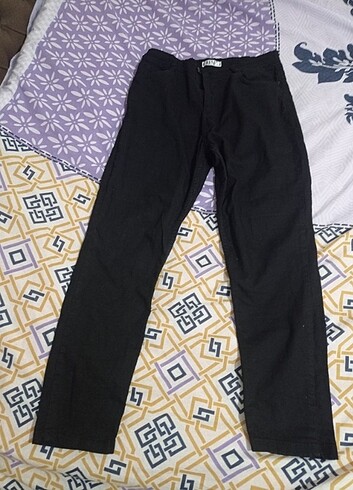 46 Beden Siyah Pantolon