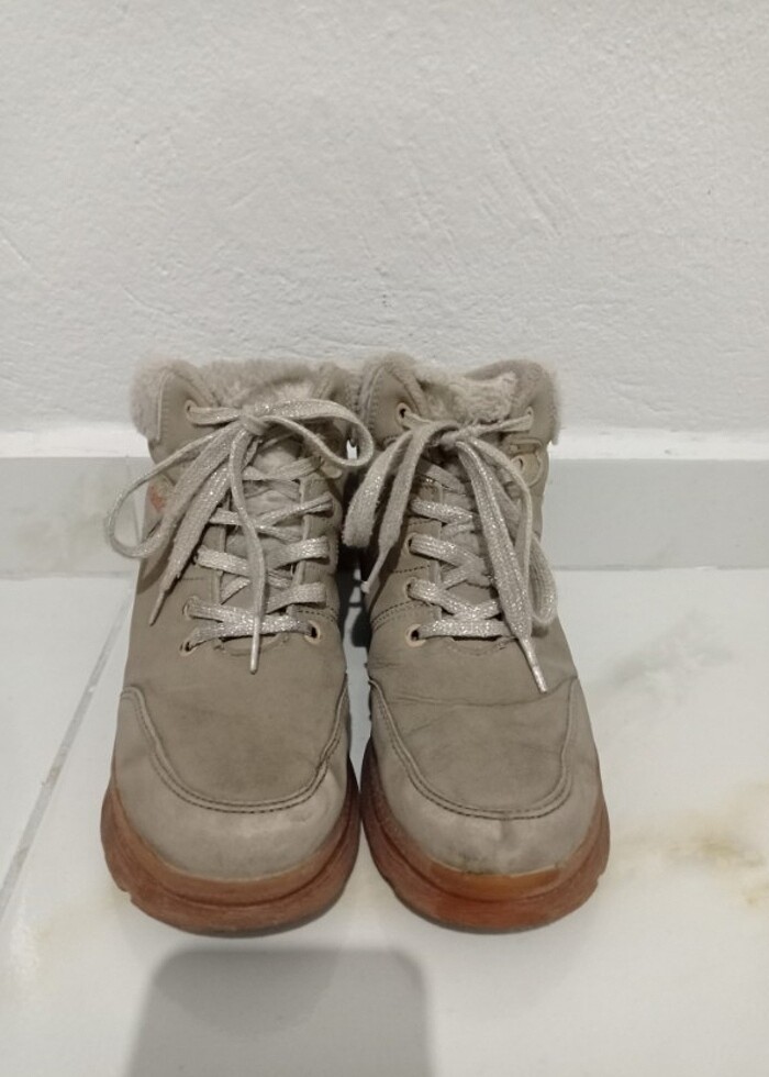 Kız çocuk bot - Görsel 2