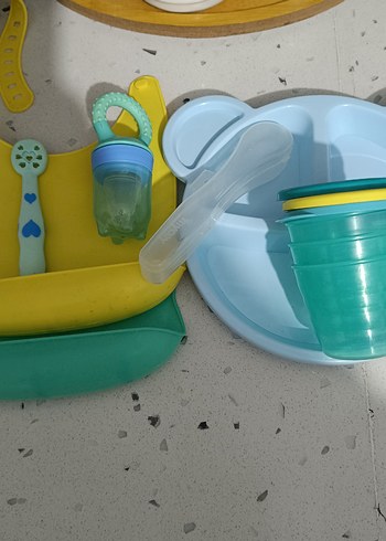 Çocuklar için renkli tabak, çatal, bıçak seti - Görsel 3