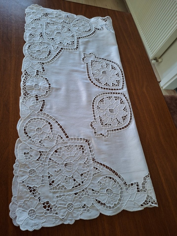 delikişi Masa Örtüsü - Görsel 5