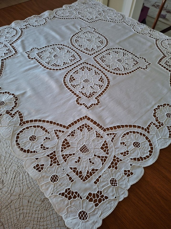 delikişi Masa Örtüsü - Görsel 3