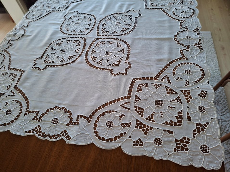 delikişi Masa Örtüsü - Görsel 4