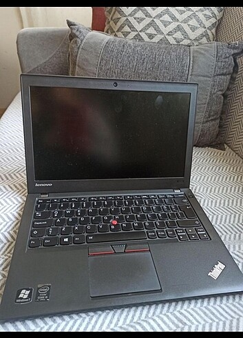 Lenovo Thinkpad Lenova bilgisayar