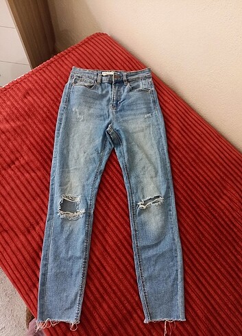 34 Beden Stradivarius pantolon