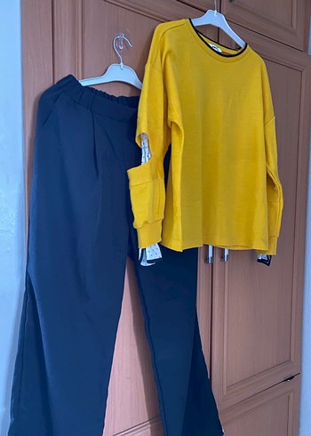 Sarı Üst ve Siyah Rahat Kadın pantolon kazak - Görsel 4
