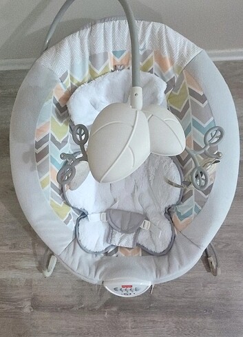 Fisher Price Titreşimli ana kucağı