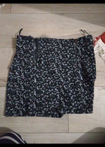 Gri -Siyah Desenli Drapeli Mini Etek ( sıfır ürün) - Görsel 2