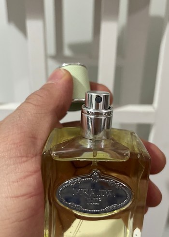 Prada Kadın Parfümü 100 milim orijinal - Görsel 3