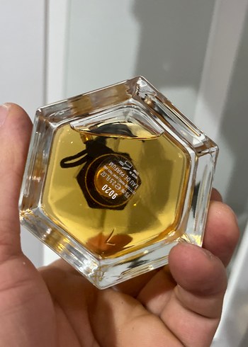 Gucci Flora Kadın Parfümü 75 milim orijinal - Görsel 3