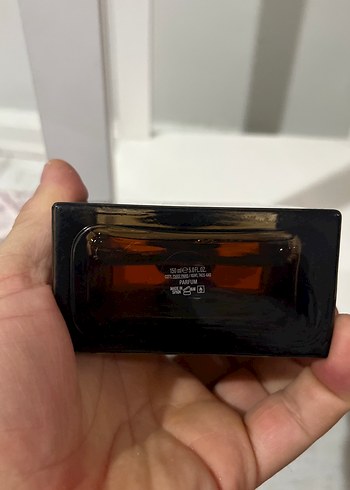 150 ml Burberry Hero Erkek Parfümü - Görsel 3