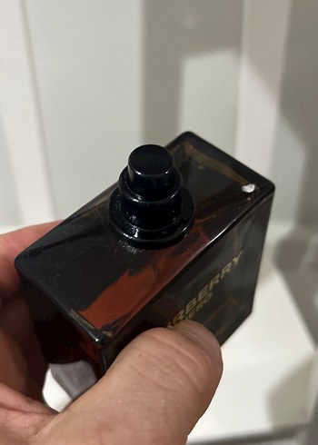 150 ml Burberry Hero Erkek Parfümü - Görsel 4