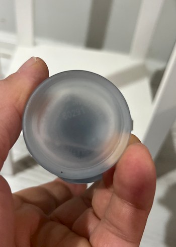 100 ml Minimalist Erkek Parfümü Gri Beyaz - Görsel 3