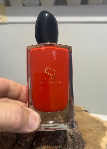 Armani Giorgio Armani Si Parfum Kadın Parfümü100 ml