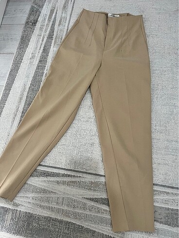 Cigarette pantolon
