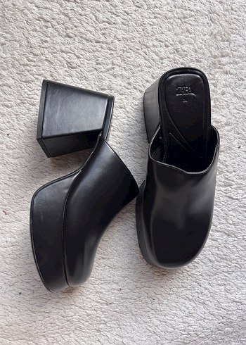 Siyah Platform Topuklu Kadın Ayakkabı - Görsel 3