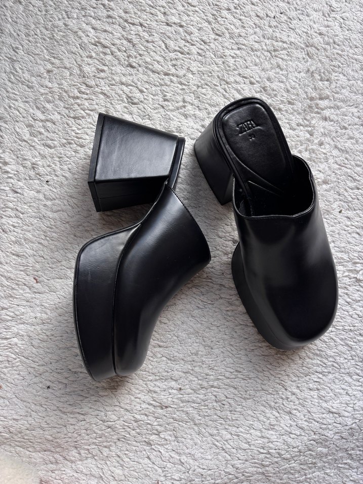 Siyah Platform Topuklu Kadın Ayakkabı - Görsel 2