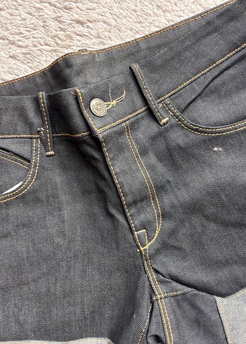 Gri Kadın Mini Denim Şort - Görsel 4