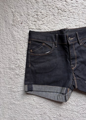 Gri Kadın Mini Denim Şort - Görsel 2