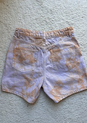 Zara Kadın Bej Batik Desenli Kot Şort