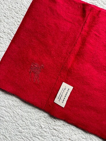 Burberry Burberry Boyunluk Kaşmir Atkı