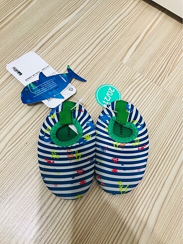 Erkek bebek deniz ayakkabısı