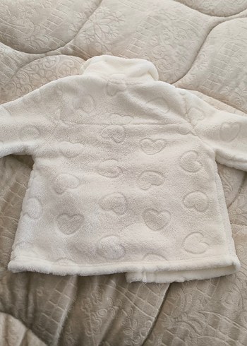 Bebe Yaka Beyaz Pelüş Kız Bebek Mont - Görsel 3