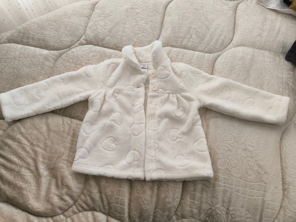 Bebe Yaka Beyaz Pelüş Kız Bebek Mont - Görsel 2