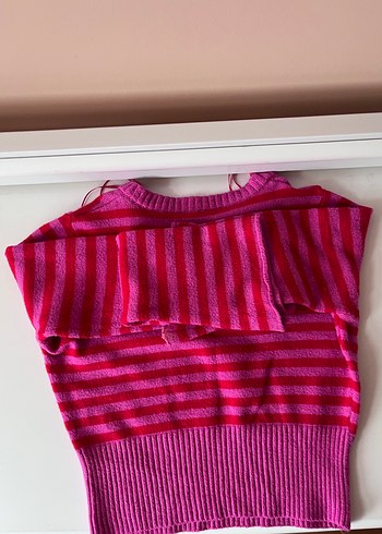 Pembe Çizgili V Yakalı Triko Kadın Kazak - Görsel 4