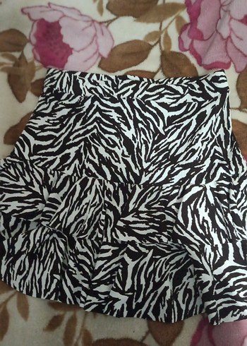 l Beden Kadın Zebra Desenli Mini Etek İLANI ALMAYIN AÇIKLAMAYA BAKIN