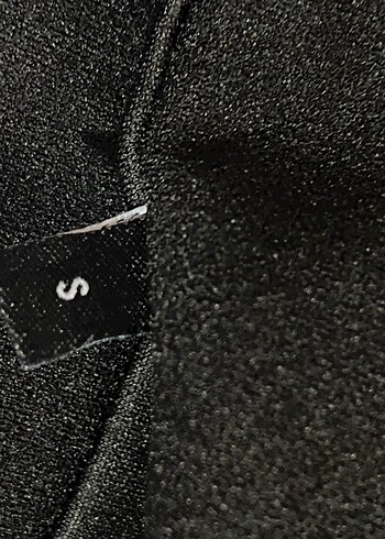 Siyah Crop - Görsel 3