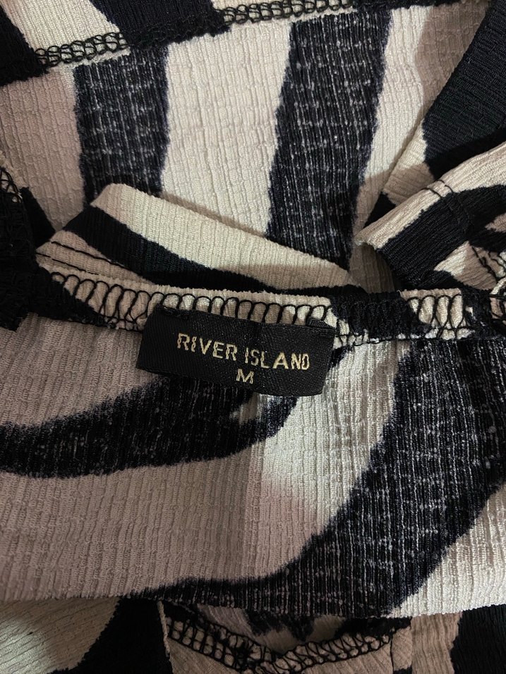 Zebra Desenli Kadın Crop - Görsel 3