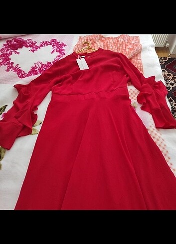 Kırmızı tesettür elbise 