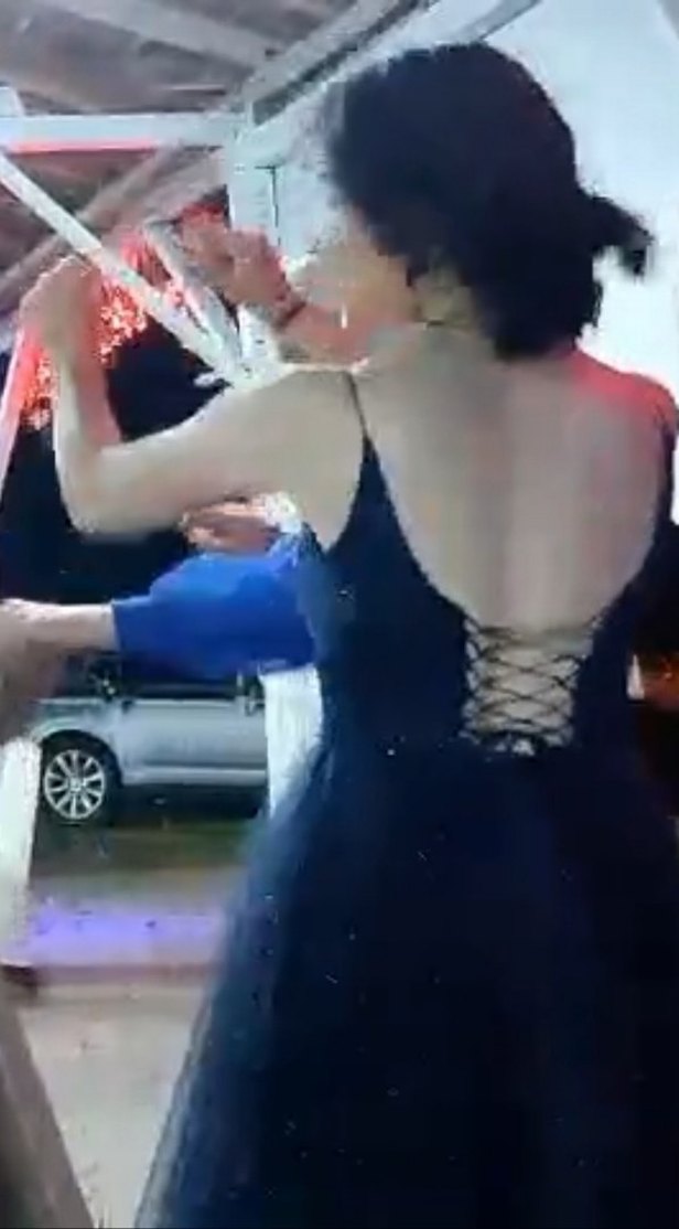 V Yaka Drapeli Lacivert Uzun Abiye - Görsel 3