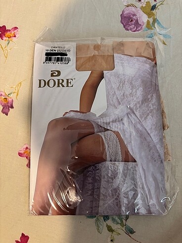 Dore dantelli jartiyer çorabı