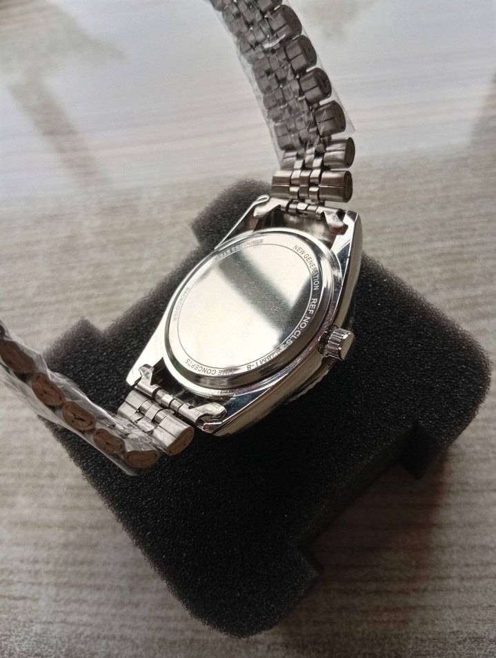 Mavi Kadranlı Klasik Erkek Saat - Görsel 4