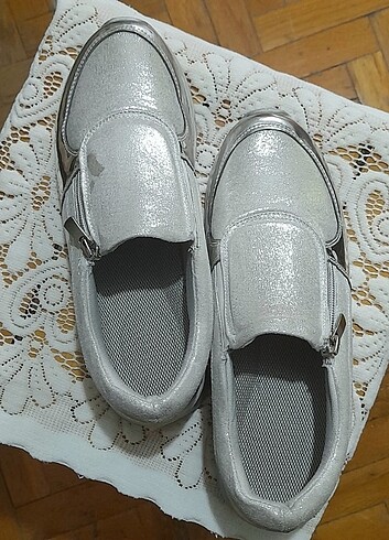 Skechers GÜMÜŞ SİMLİ SPOR AYAKKABI