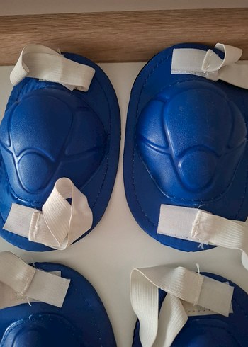 Plastik Motosiklet Dizlikleri Velcro Bantlı bisiklet ekipmanı - Görsel 2