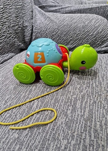  Beden Fisher price ipli çekmeli oyuncak