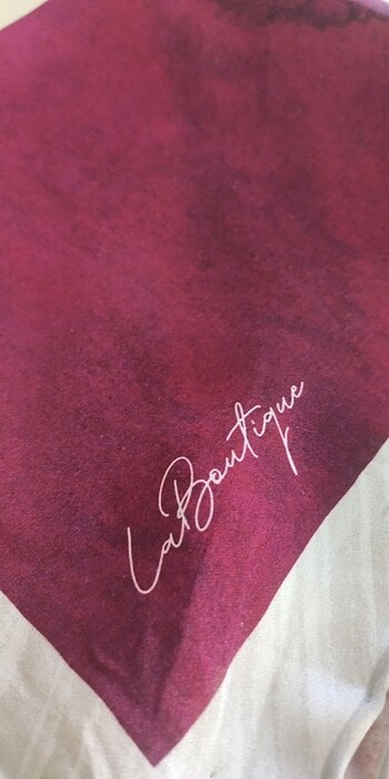 La boutique sura ipek eşarp  - Görsel 2