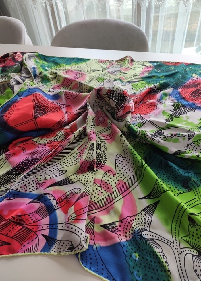 Sarar sura ipek eşarp  - Görsel 4