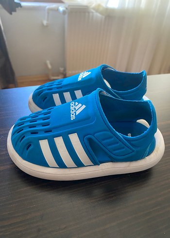 Adidas sandalet 25 numara - Görsel 2