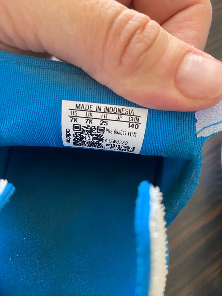 Adidas sandalet 25 numara - Görsel 4