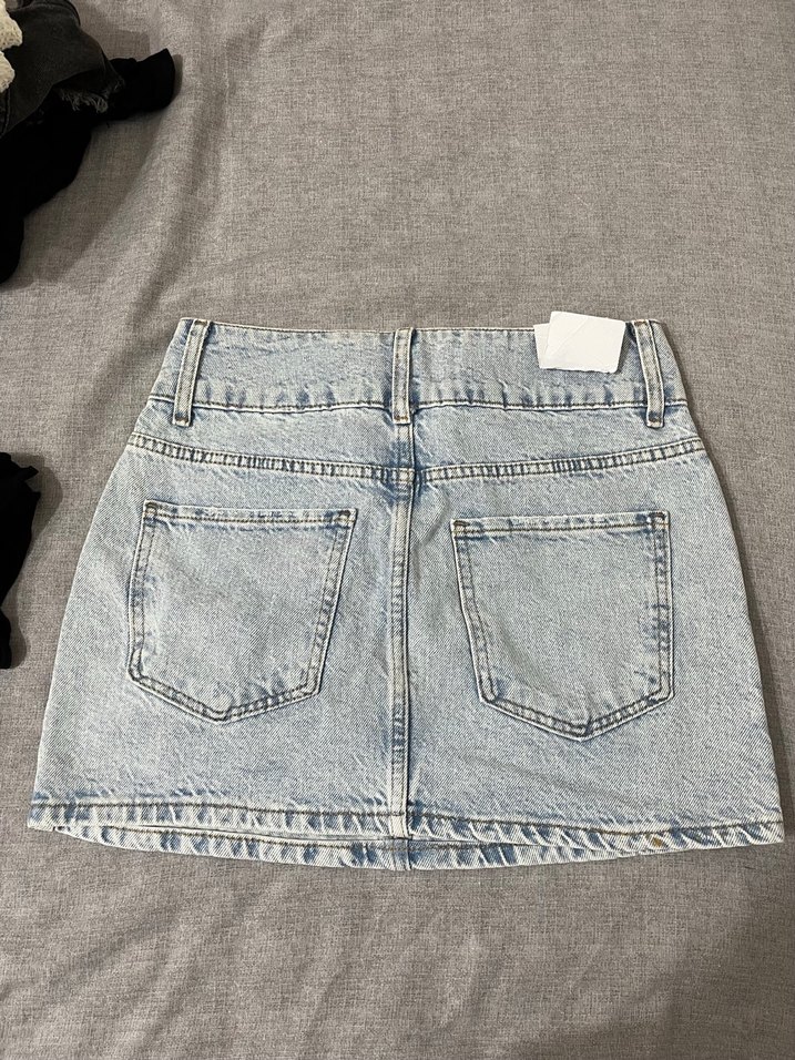 Düğmeli Mavi Denim Mini Etek - Görsel 3
