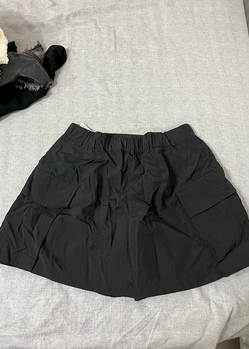 Siyah Mini Şort Etek Gevşek Kesim - Görsel 3