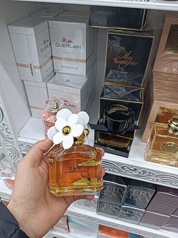 Marc Jacobs Daisy