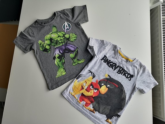 4 5 yaş Hulk ve agry Birds tshirt 