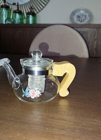 CAM DEMLİK