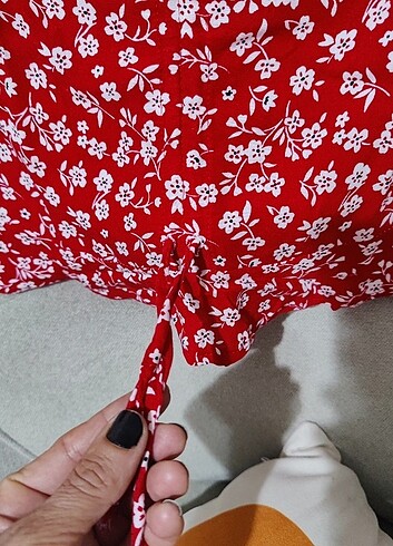 Çiçekli bluz hiç kullanılmadı  - Görsel 3