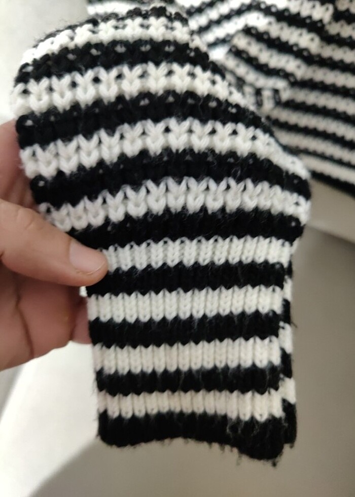 Tertemiz kazak 1 defa kullanıldı  - Görsel 3