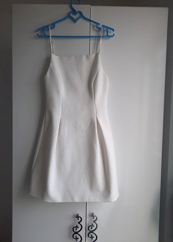 Beyaz mini elbise